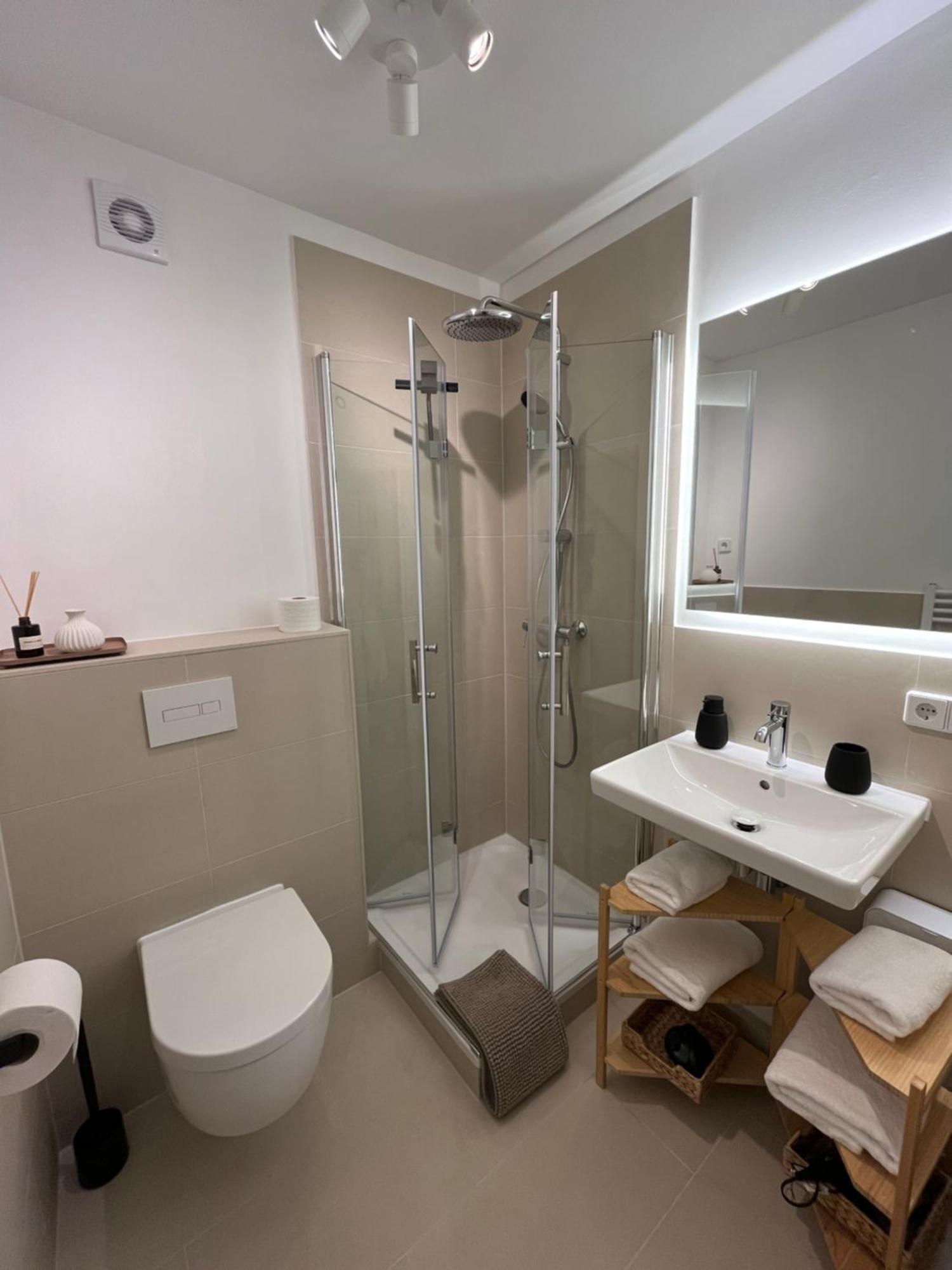 Apartment Kai45 - Strandapartment Mit Parkplatz & Balkon *